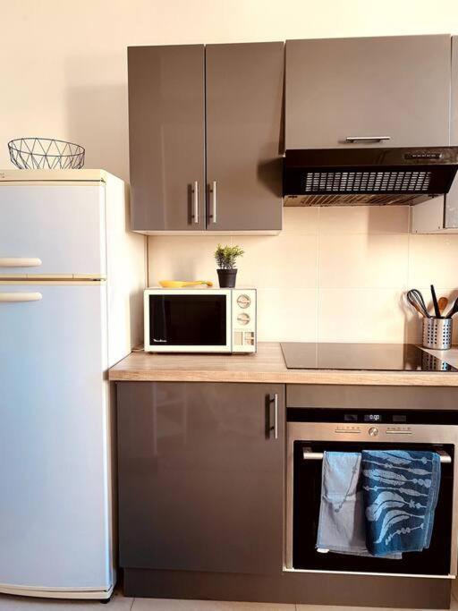 Appartement Proche Paris-Calme-Wifi-Netflix à Villejuif Extérieur photo